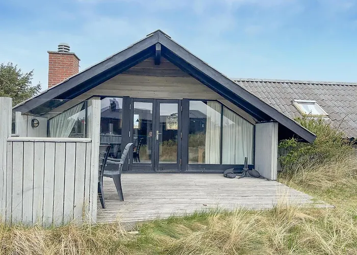 3 Bedroom Amazing In Casa de Férias